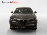 Usado Alfa Romeo Stelvio Veloce 210 CV (154 kW) 2025 Gris SUV