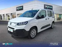 Usado Fiat Doblò 101 CV (74 kW) 2025 Blanco Monovolumen