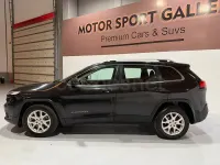Usado Jeep Cherokee Longitude 140 CV (102 kW) 2013 Negro SUV
