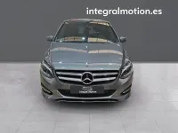 Usado Mercedes B200 156 CV (114 kW) 2017 Gris Utilitario