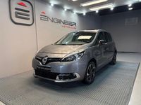 Usado Renault Scénic III Bose Edition 132 CV (97 kW) 2016 Gris / plata Monovolumen