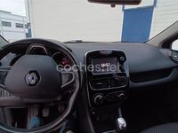 Usado Renault Clio GrandTour Zen 120 CV (88 kW) 2017 Gris / plata Familiar