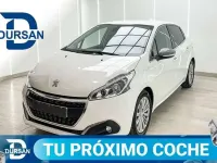 Usado Peugeot 208 Allure 82 CV (60 kW) 2018 Blanco Utilitario
