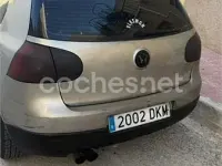 Usado VW Golf IV Sportline 105 CV (77 kW) 2005 Gris / plata Berlina