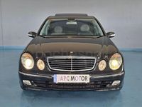 Usado Mercedes E270 Avantgarde 177 CV (130 kW) 2003 Negro Berlina