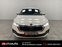 Usado Skoda Octavia 150 CV (110 kW) 2021 Blanco Familiar