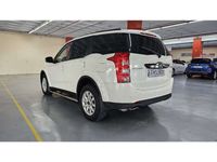 usado Mahindra XUV500 2.2 D W8 FWD (4X2) 7 Plazas 103 kW (140 CV)