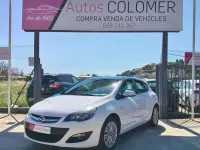 Usado Opel Astra Selective 140 CV (102 kW) 2015 Blanco Utilitario