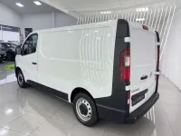 Usado Opel Vivaro Selective 120 CV (88 kW) 2018 Blanco Monovolumen