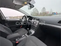 Usado VW Golf VII 110 CV (80 kW) 2014 Negro Berlina