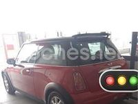 Usado Mini ONE 90 CV (66 kW) 2002 Rojo Utilitario