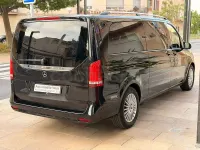 Usado Mercedes V300 239 CV (175 kW) 2024 Negro Monovolumen