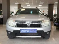 Usado Dacia Duster Ambiance 107 CV (78 kW) 2010 Gris / plata SUV
