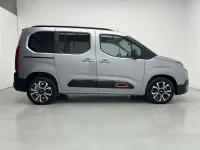 Nuevo Citroën Berlingo Shine 100 kW (136 CV) 2025 Gris magnetico Monovolumen