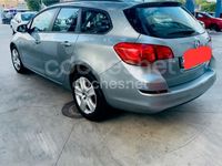 Usado Opel Astra Selective 110 CV (80 kW) 2012 Gris / plata Berlina