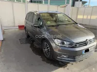 Usado VW Touran Sportline 150 CV (110 kW) 2015 Marrón Monovolumen
