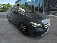Usado Mercedes B200 150 CV (110 kW) 2022 Azul Utilitario