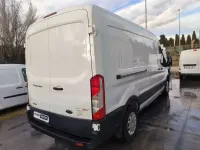 Usado Ford Transit Trend 131 CV (96 kW) 2021 Blanco Van