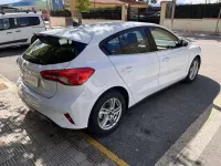 Käytetty Ford Focus Trend 95 HP (69 kW) 2021 Valkoinen Viistoperä