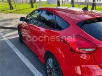 Usado Ford Focus ST-Line 120 CV (88 kW) 2018 Rojo Berlina