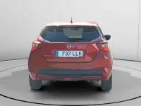 Usado Nissan Micra Acenta 101 CV (74 kW) 2020 Rojo Utilitario