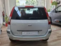 Usado Ford Fusion Ambiente 80 CV (58 kW) 2008 Gris / plata Utilitario