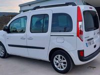 Usado Renault Kangoo LIMITED 95 CV (69 kW) 2020 Blanco Monovolumen