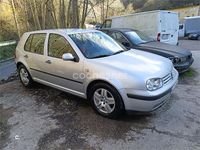 Usado VW Golf IV Highline 130 CV (95 kW) 2002 Gris / plata Berlina