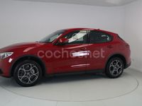 Usado Alfa Romeo Stelvio Sprint 200 CV (147 kW) 2020 Rojo SUV