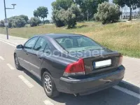 Usado Volvo S60 170 CV (125 kW) 2001 Verde Berlina