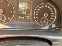 Usado VW Touran Advance 105 CV (77 kW) 2012 Negro Monovolumen