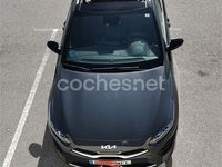 Usado Kia Ceed GT GT-Line 136 CV (100 kW) 2023 Gris / plata Familiar
