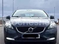 Usado Volvo V40 Momentum 120 CV (88 kW) 2016 Azul Berlina