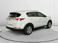 Usado Kia Sportage 132 CV (97 kW) 2018 Blanco SUV