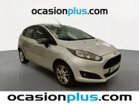Usado Ford Fiesta Trend 82 CV (60 kW) 2017 Gris Utilitario