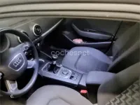 Usado Audi A3 Attraction 110 CV (80 kW) 2015 Blanco Berlina