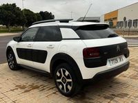 Usado Citroën C4 Cactus Shine Edition 99 CV (72 kW) 2016 Blanco Utilitario