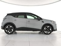 Usado Renault Captur Techno 100 CV (73 kW) 2025 Gris SUV
