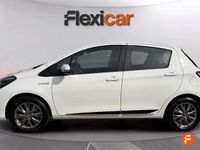 Usado Toyota Yaris Hybrid Active 116 CV (85 kW) 2020 Blanco