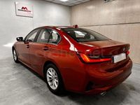 Usado BMW 318 150 CV (110 kW) 2022 Naranja Berlina