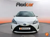 Usado Toyota Yaris Active 116 CV (85 kW) 2020 Blanco