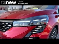 Używany Renault Clio V Techno 100 KM (73 kW) 2025 Czerwony Sedan/Limuzyna