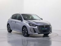 Usado Peugeot 208 Allure 101 CV (74 kW) 2025 Plateado Utilitario
