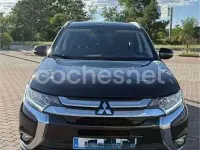 Usado Mitsubishi Outlander Motion 150 CV (110 kW) 2018 Negro SUV