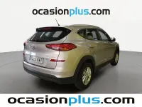 Usado Hyundai Tucson 132 CV (97 kW) 2019 Gris SUV
