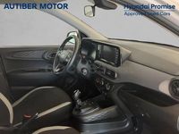 Usado Hyundai i10 63 CV (46 kW) 2024 Gris / plata Utilitario