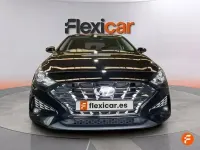 Usado Hyundai i30 120 CV (88 kW) 2022 Negro