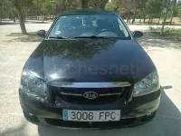 Usado Kia Cerato LX 115 CV (84 kW) 2007 Negro Berlina