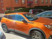 Usado Peugeot 2008 Active 110 CV (80 kW) 2022 Naranja SUV
