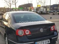Usado VW Passat Highline 140 CV (102 kW) 2010 Negro Berlina